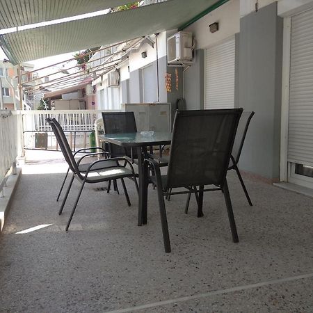 Debby'S Central Apartment Cavala Exterior foto