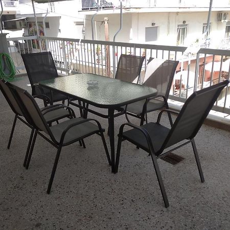 Debby'S Central Apartment Cavala Exterior foto