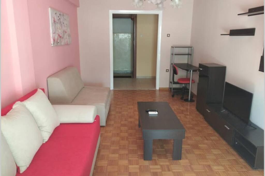 Debby'S Central Apartment Cavala Exterior foto