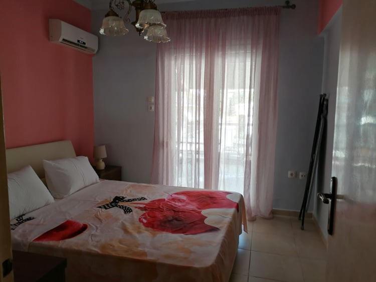 Debby'S Central Apartment Cavala Exterior foto