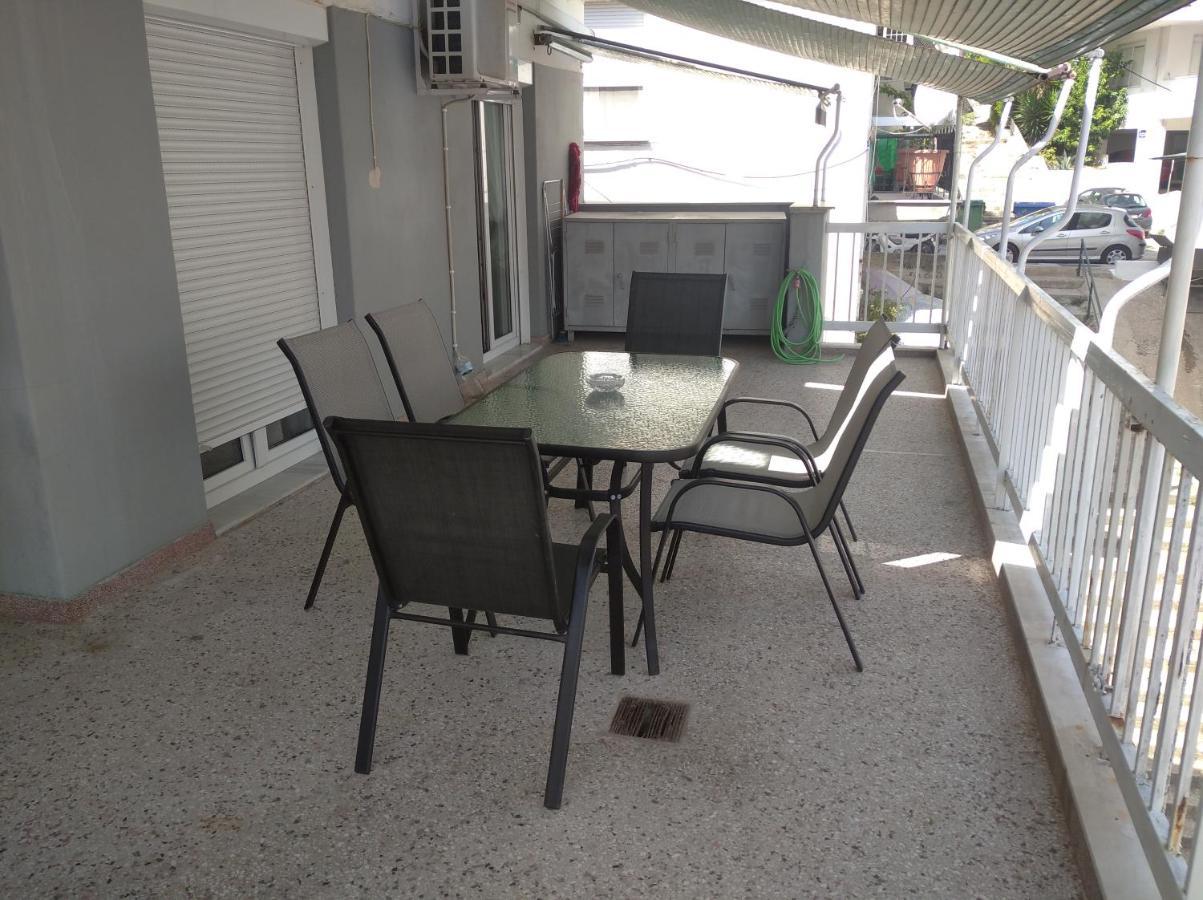 Debby'S Central Apartment Cavala Exterior foto