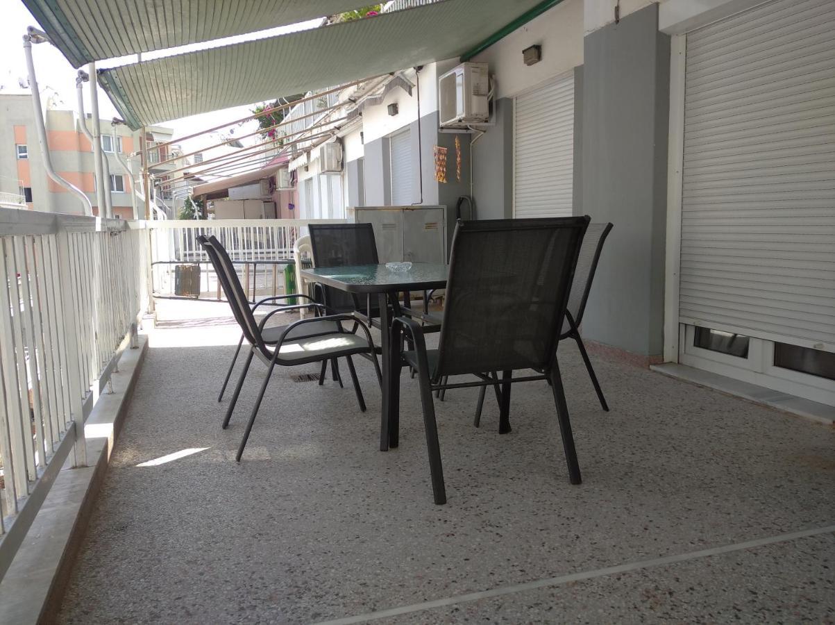 Debby'S Central Apartment Cavala Exterior foto